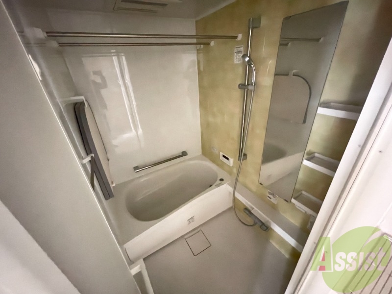 バス・シャワールーム　画像は同物件４階写真です。