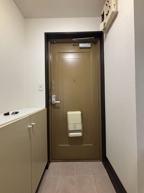 フロンティア東光の玄関写真
