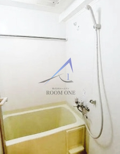 バス・シャワールーム　お風呂です。