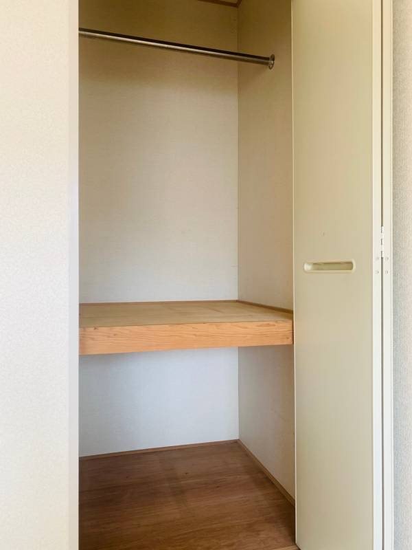 収納　同物件。同タイプの別号室参考写真になります。