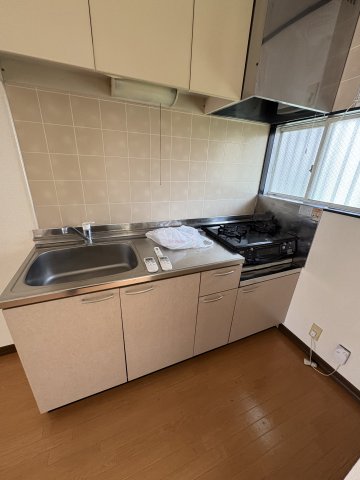 キッチン　シェモア　キッチン