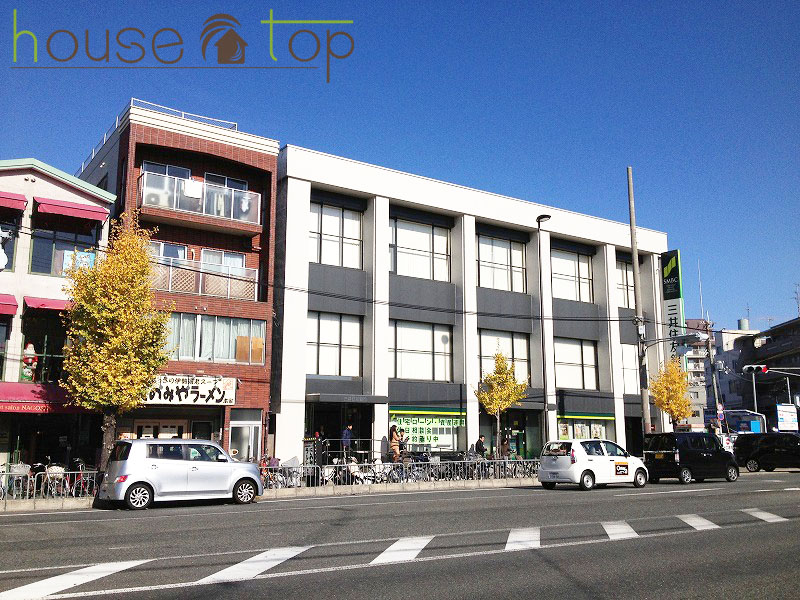 銀行　三井住友銀行甲子園口支店（銀行）まで420m