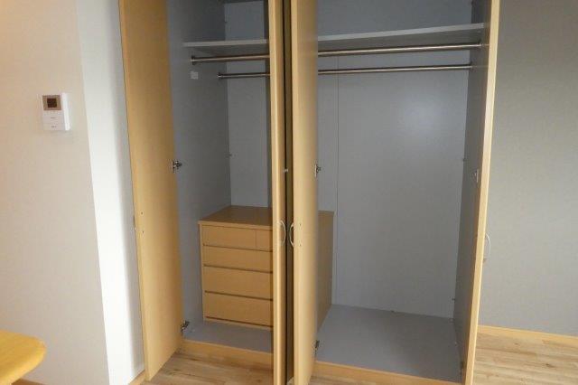 収納　クローゼット