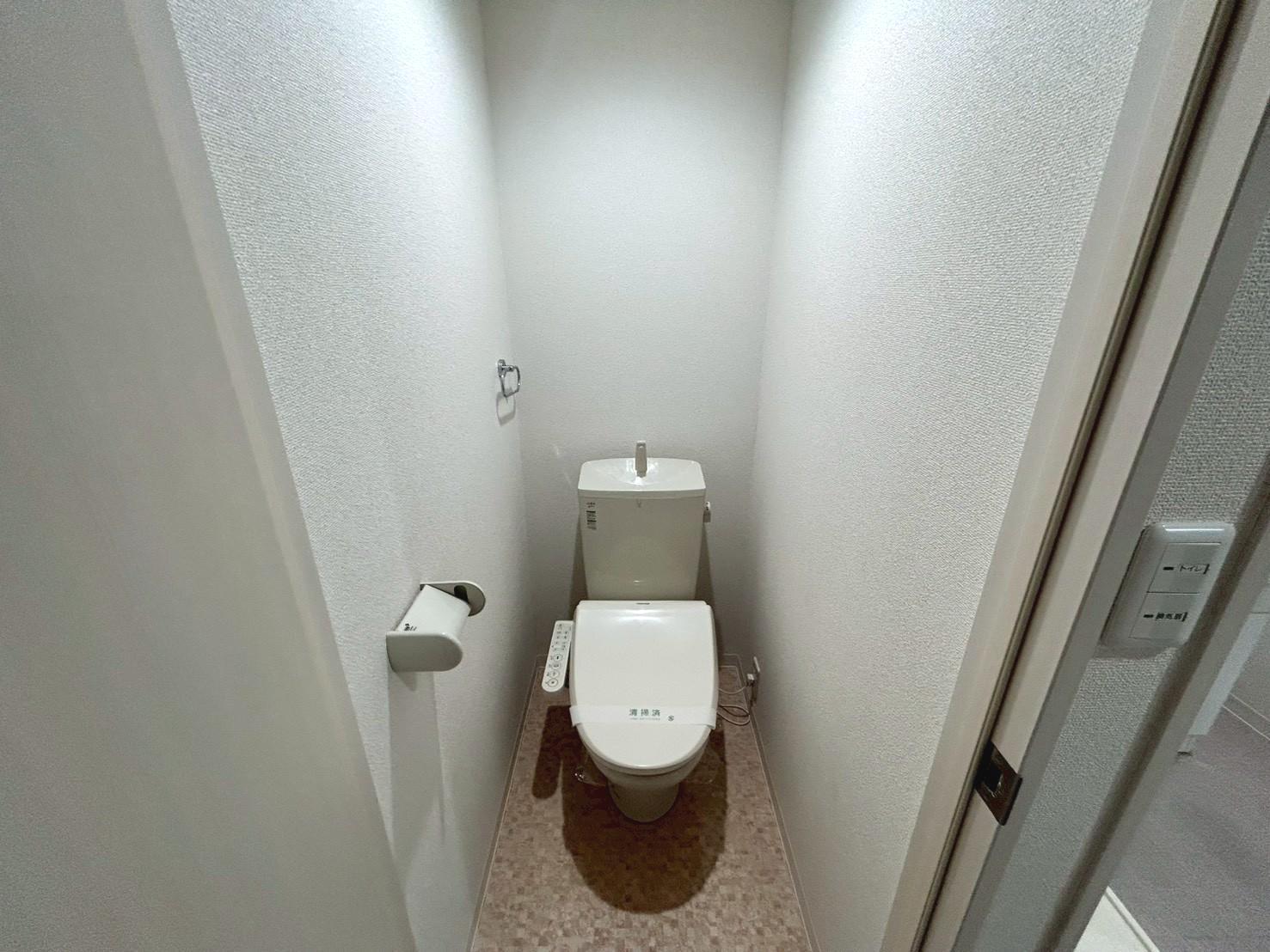 トイレ　ウォシュレット付きのトイレです