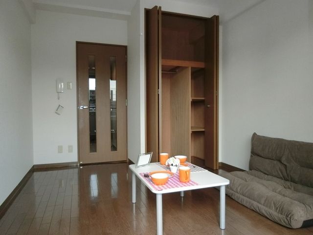 その他部屋・スペース　別角度から見たお部屋です