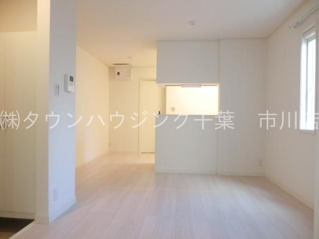 居室・リビング　カウンターキッチンタイプで会話も弾みます