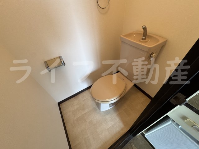 トイレ　シンプルで使いやすいトイレです