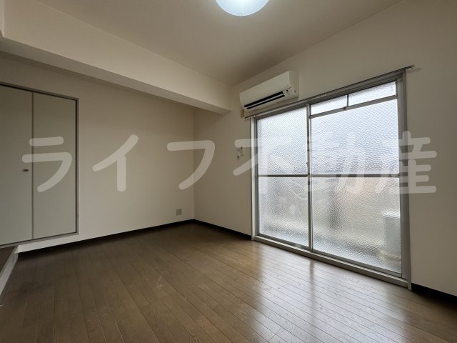 居室・リビング　使いやすい居間です