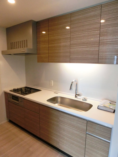 キッチン　※写真は同タイプ住戸です。
