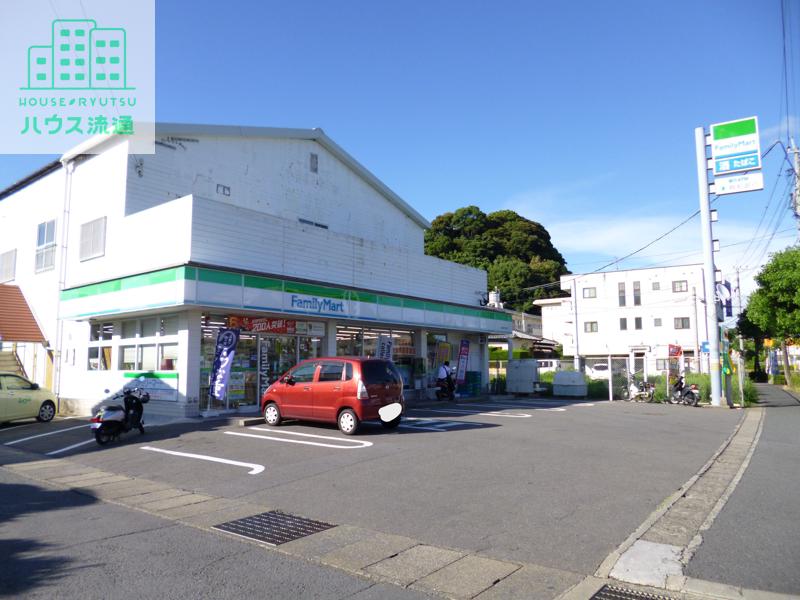 コンビニ　ファミリーマート長崎田中町店（コンビニ）まで2346m