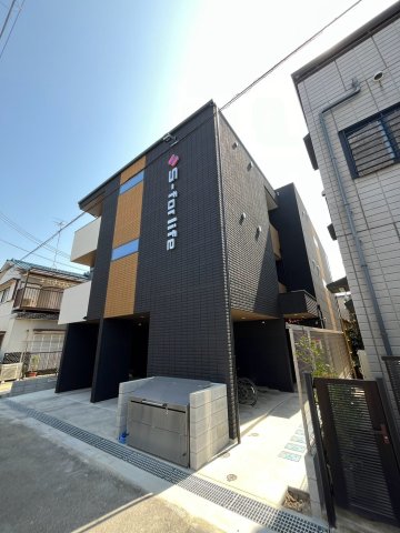 建物外観　落ち着いた雰囲気の外観です