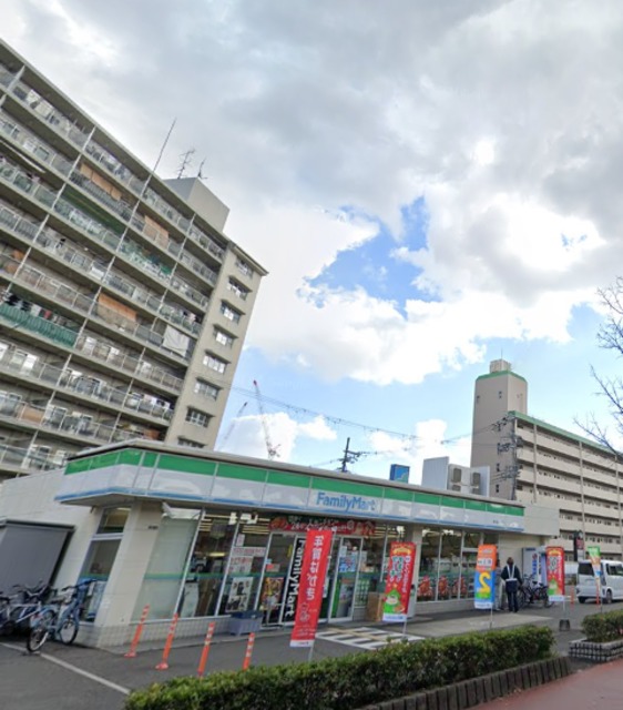 コンビニ　あなたとコンビニ・ファミリーマート東大阪瓜生堂店（コンビニ）まで489m