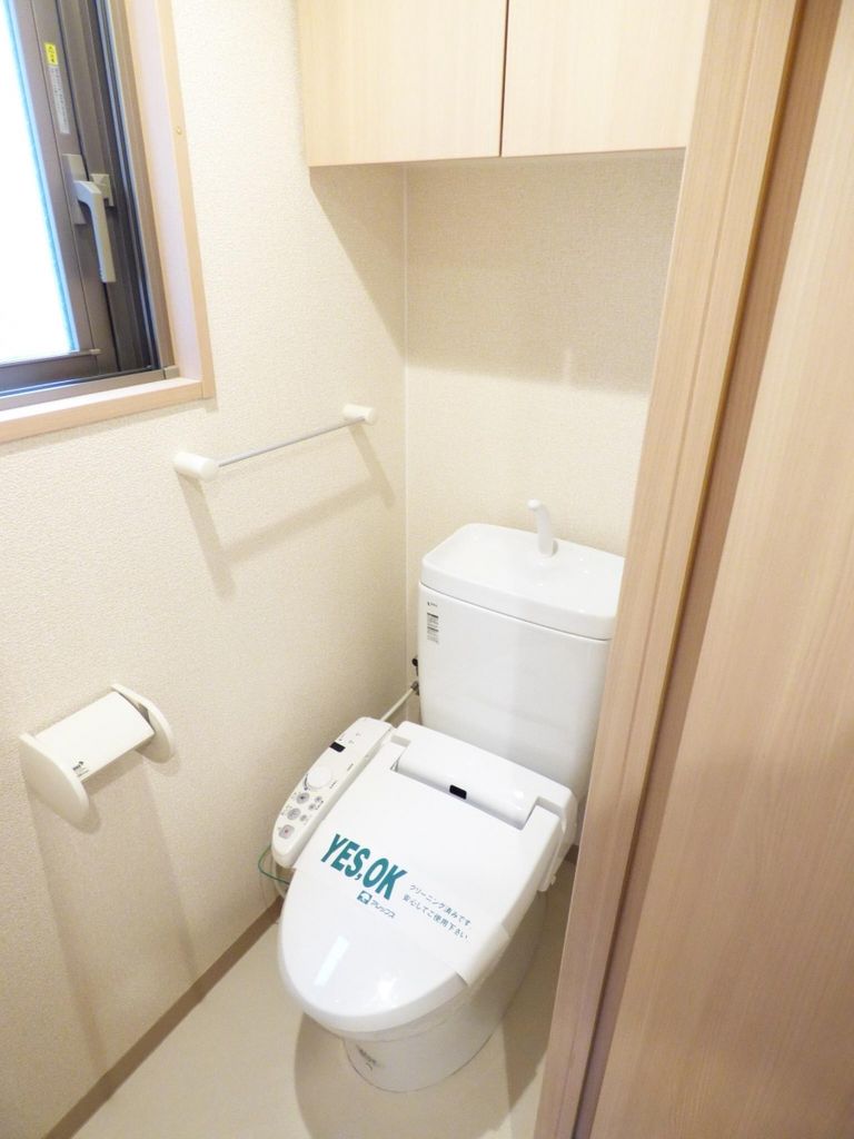 ＪＲ青梅線 拝島駅 徒歩1分 3階建 築15年のトイレ写真