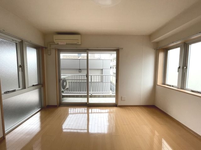 その他部屋・スペース　内装は落ち着いています