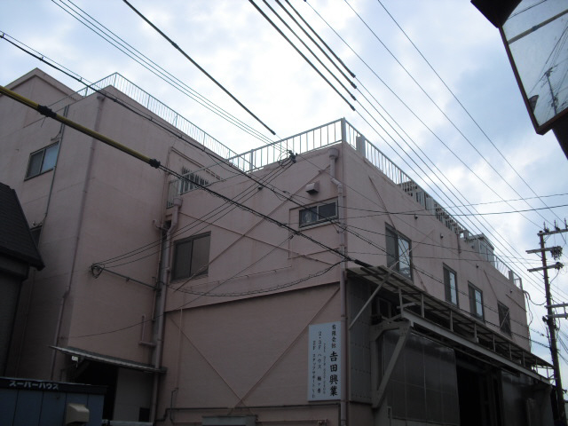 神戸市長田区梅ケ香町のマンションの建物外観