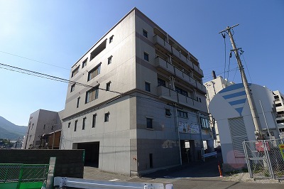 北九州市八幡西区藤田のマンションの建物外観