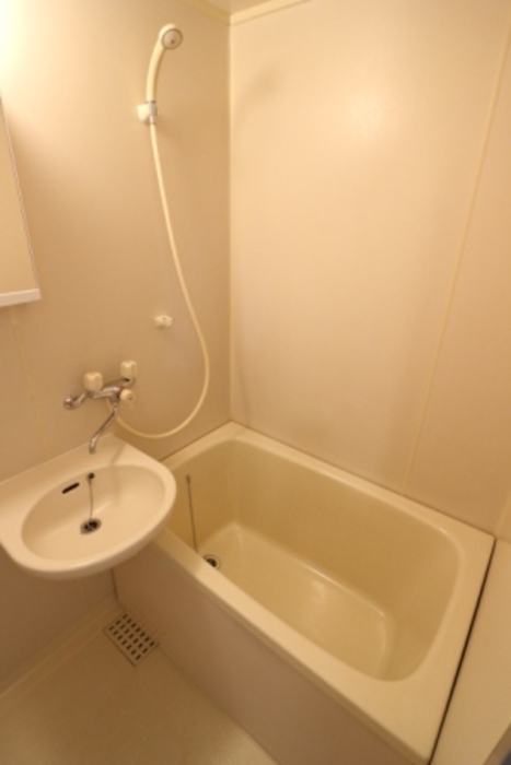 バス・シャワールーム　バスルーム