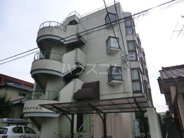 名古屋市守山区喜多山のマンションの建物外観