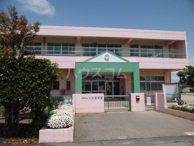 【豊橋市牛川薬師町のアパートの幼稚園・保育園】