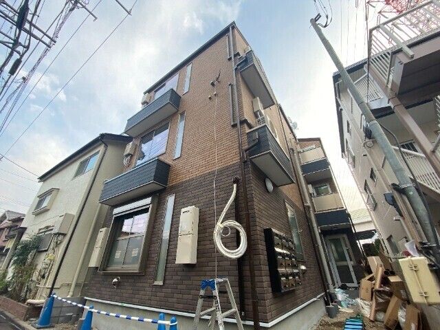 リブＨＩＤＥ ＯＮＥの建物外観