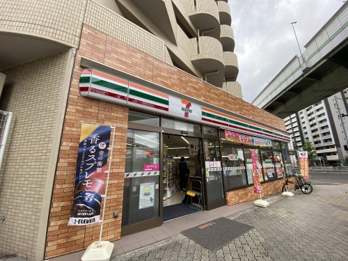 【大阪市西区江之子島のマンションのコンビニ】