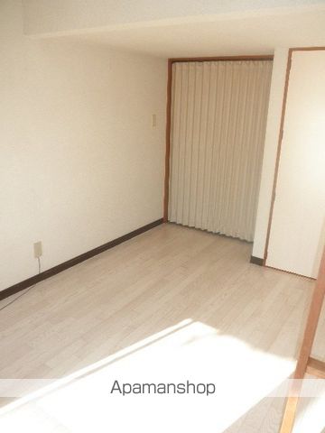 COZ-TWOの居間写真