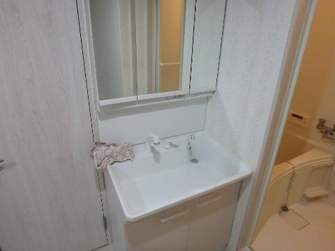 秀和南茨木レジデンス　洗面設備　洗面