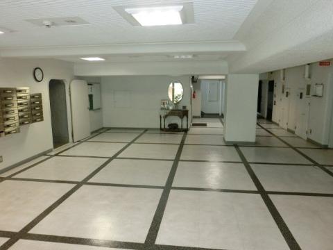 秀和南茨木レジデンス　その他共有部分　エントランス