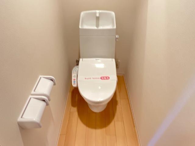 トイレ　シャワー付トイレ（イメージ）