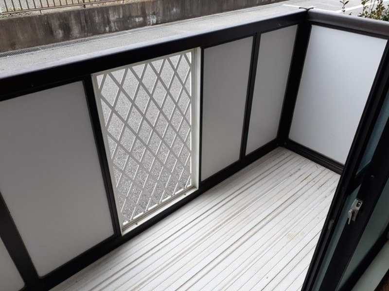 バルコニー　図面と現状に相違がある場合には現状を優先