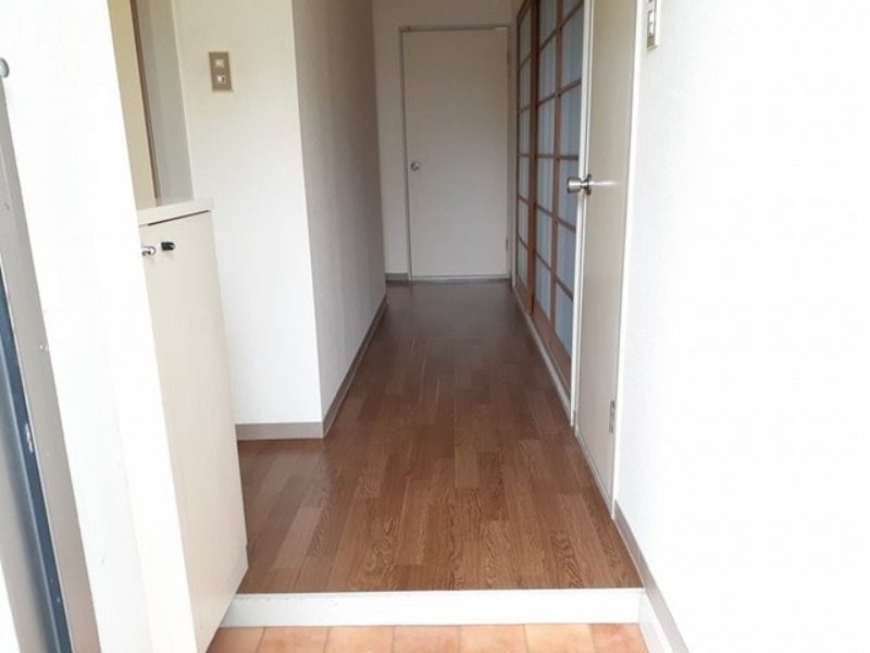 玄関　図面と現状に相違がある場合には現状を優先