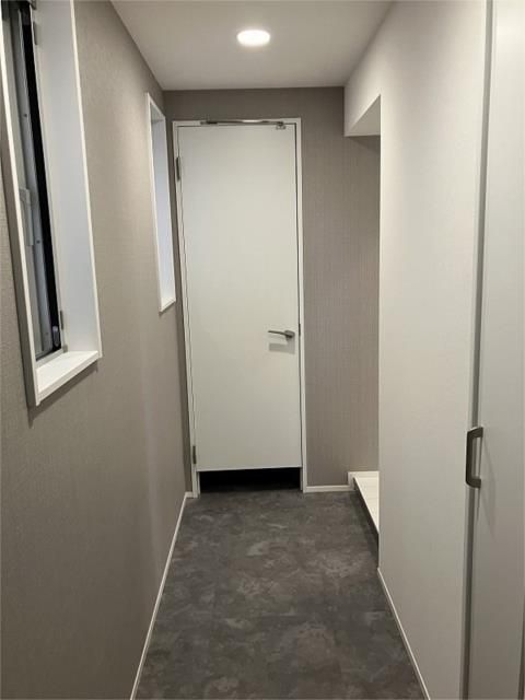 玄関　収納もある玄関です