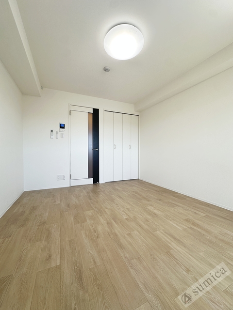 居室・リビング　ネットは無料で利用可能です♪♪