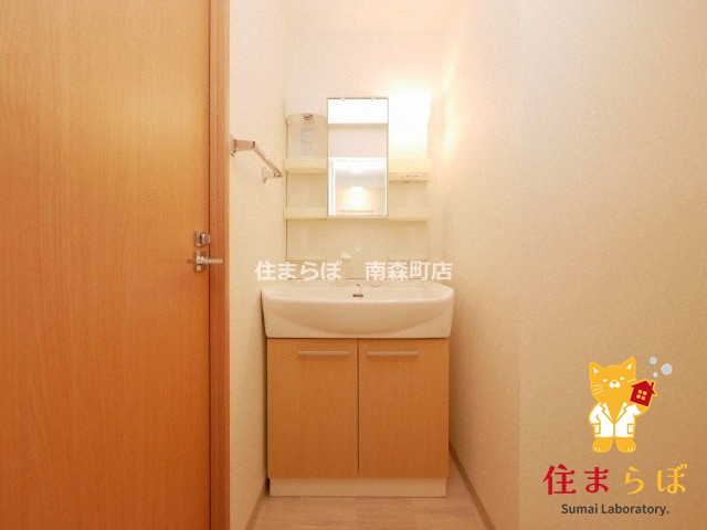 洗面設備　「日常をちょっと特別に、そんな暮らしを描いてみませんか？」