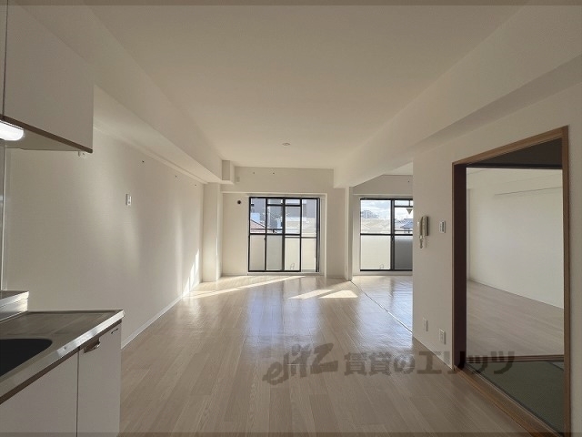 居室・リビング　リビング