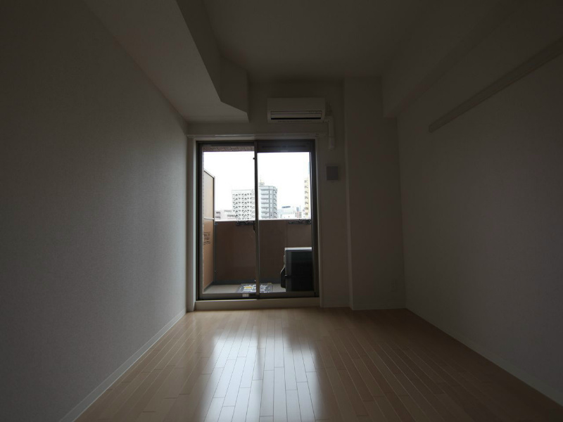 その他部屋・スペース　洋室6.4帖　エアコン完備