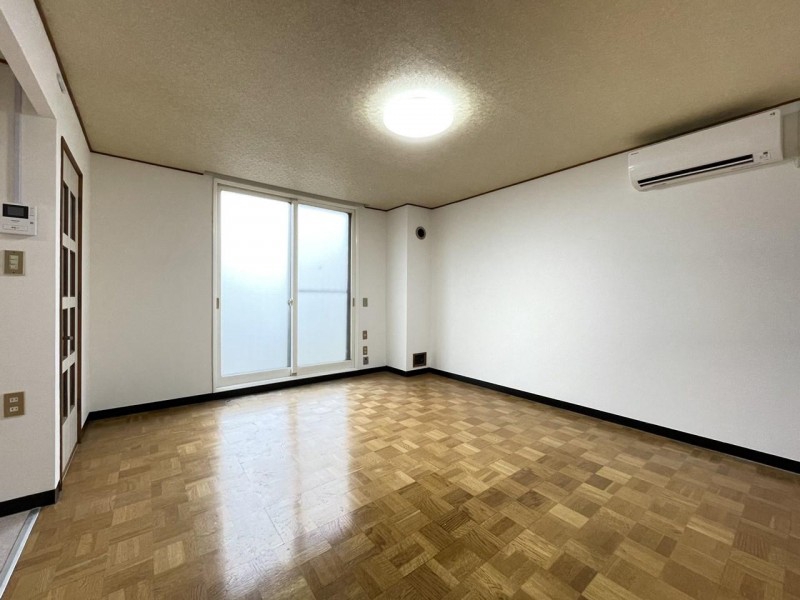 居室・リビング　リビング１