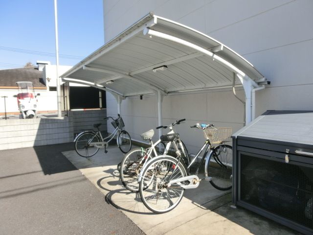 その他共有部分　便利な駐輪場です。