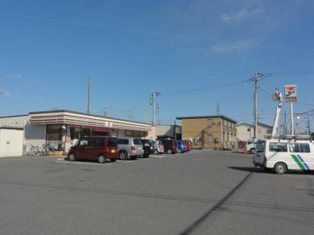コンビニ　セブンイレブン草加柳島南店（コンビニ）まで559m