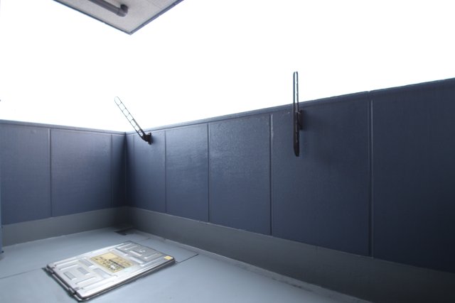 バルコニー　※別号室の為、現況優先になります。