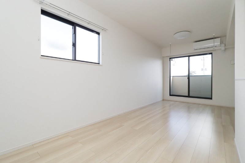 居室・リビング　図面と現状に相違がある場合には現状を優先