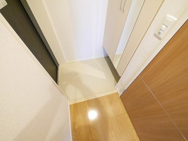 玄関　明るい玄関です