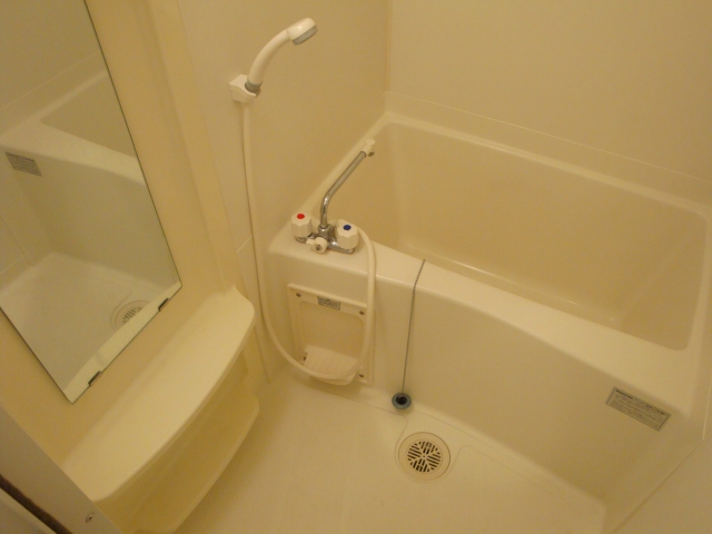 バス・シャワールーム　くつろげるお風呂♪