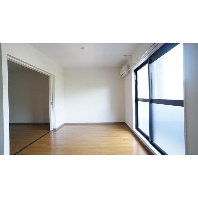 居室・リビング　同仕様タイプ