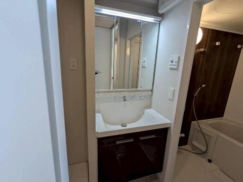 洗面設備　洗髪洗面化粧台（イメージ）