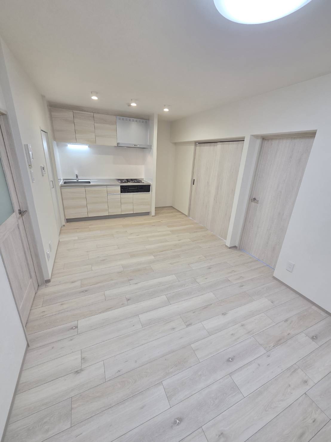 居室・リビング　リノベーション(同マンション・別室参考写真)