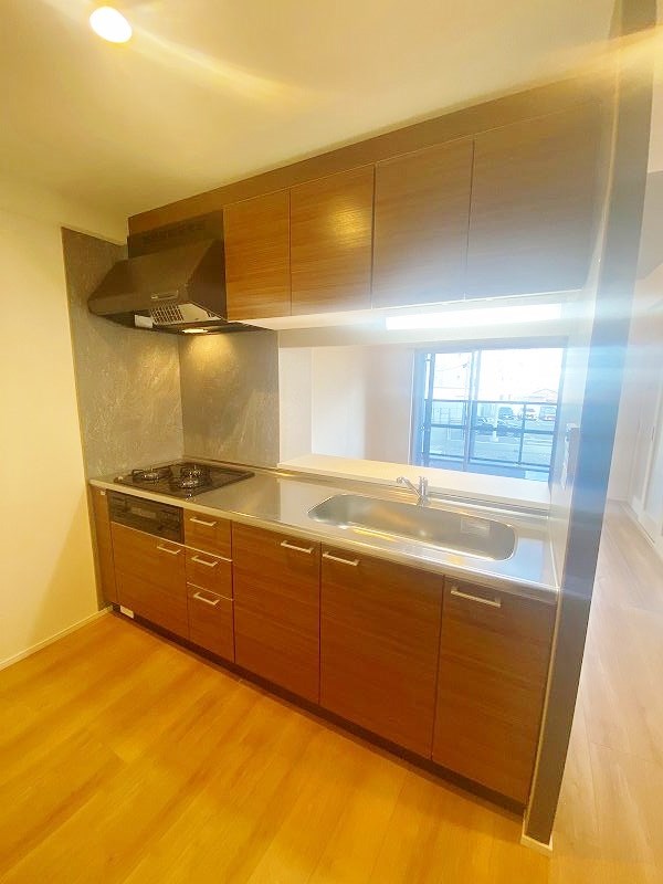 キッチン　★システムキッチングリル付き/３口コンロ★