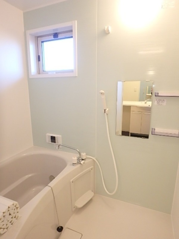 バス・シャワールーム　図面と現状に相違がある場合には現状を優先