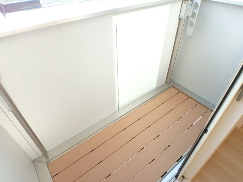 バルコニー　図面と現状に相違がある場合には現状を優先