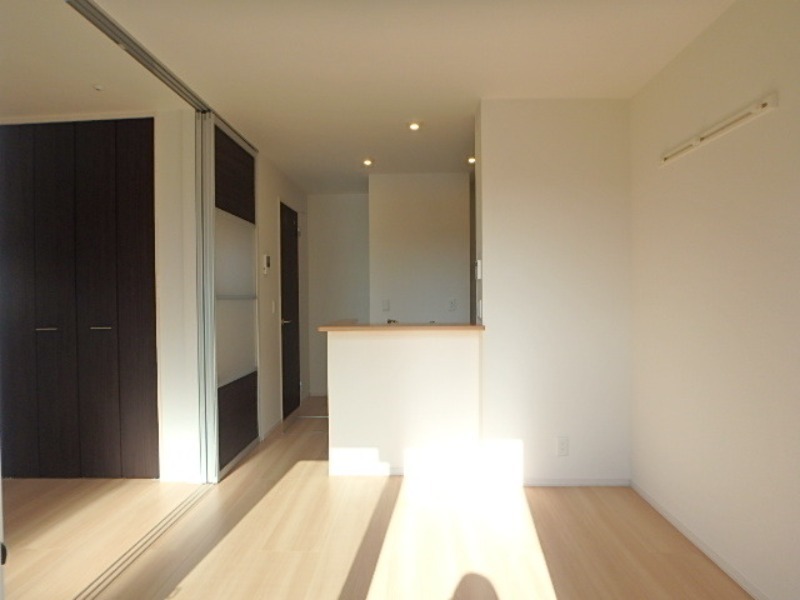 居室・リビング　図面と現状に相違がある場合には現状を優先